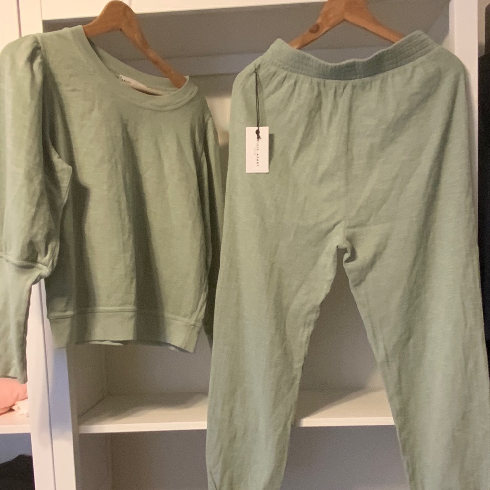 A Piece Apart Set in Mint NWT